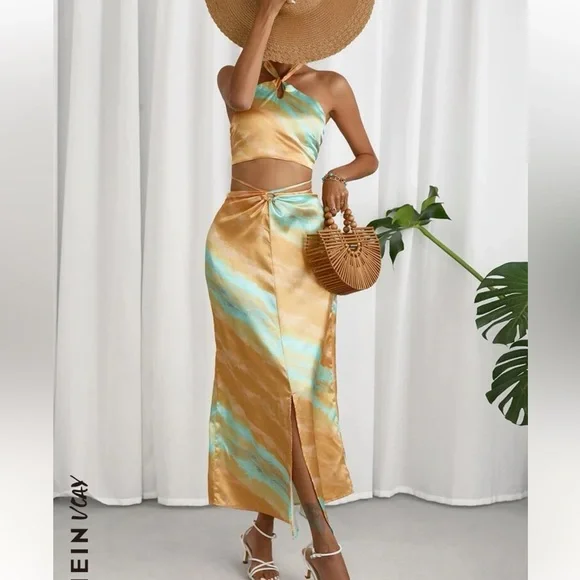 Two Piece Set - Picture 4 of 6